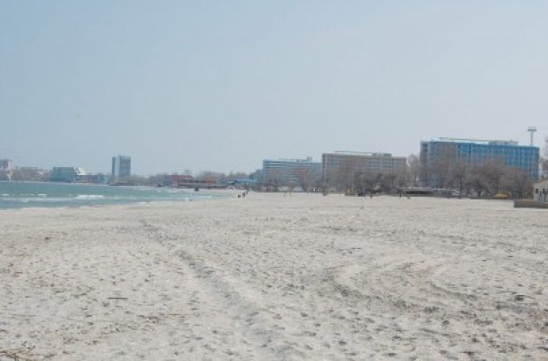 Azi, runda a doua pentru sectoarele de plajă